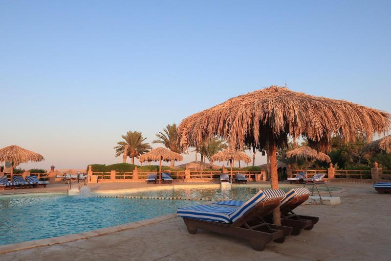 Sharm El Naga Resort And Diving Center Hurghada Bagian luar foto