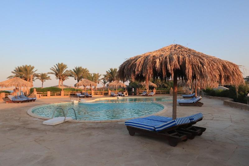 Sharm El Naga Resort And Diving Center Hurghada Bagian luar foto